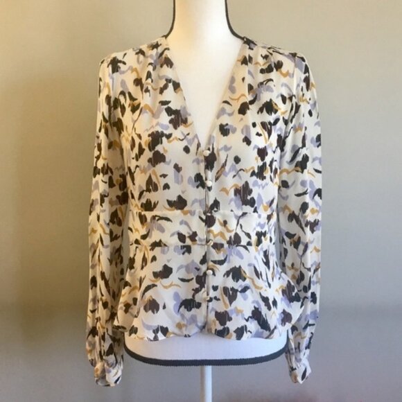A  L  C Tessa 100 Silk Button Down Blouse Size 2 - Picture 5 of 9